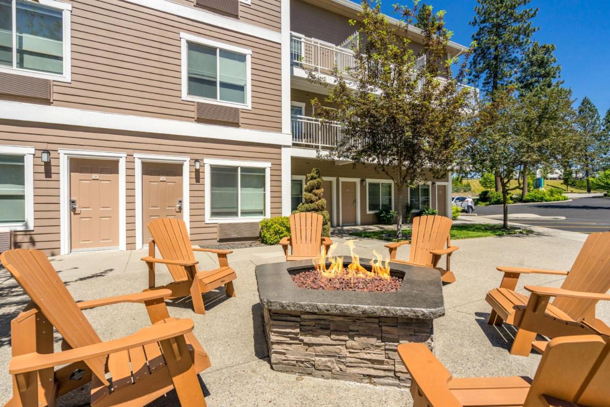 Holiday Inn Express Hotel & Suites Coeur D'Alene I-90 Exit 11, an IHG Hotel - Housity
