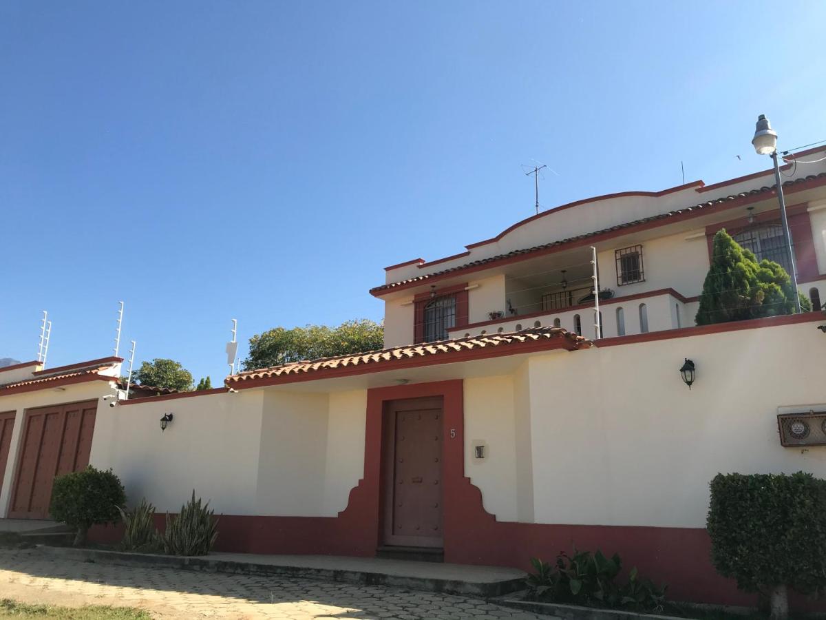 Casa Ixora en Oaxaca, Huayapam. - Housity