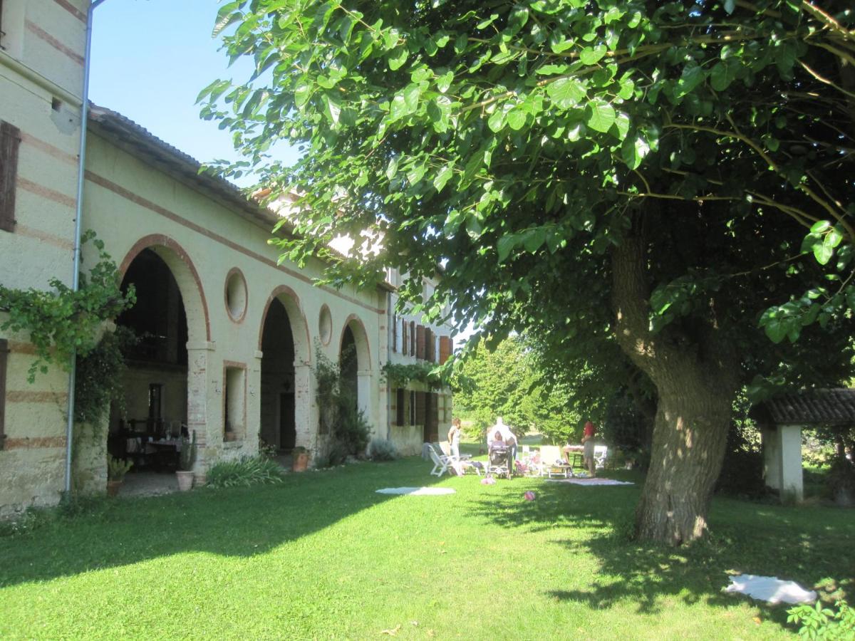 Fara1911 - Housity