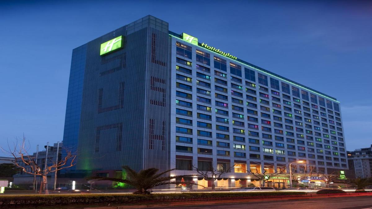 Holiday Inn Shanghai Pudong Nanpu, an IHG Hotel - Housity