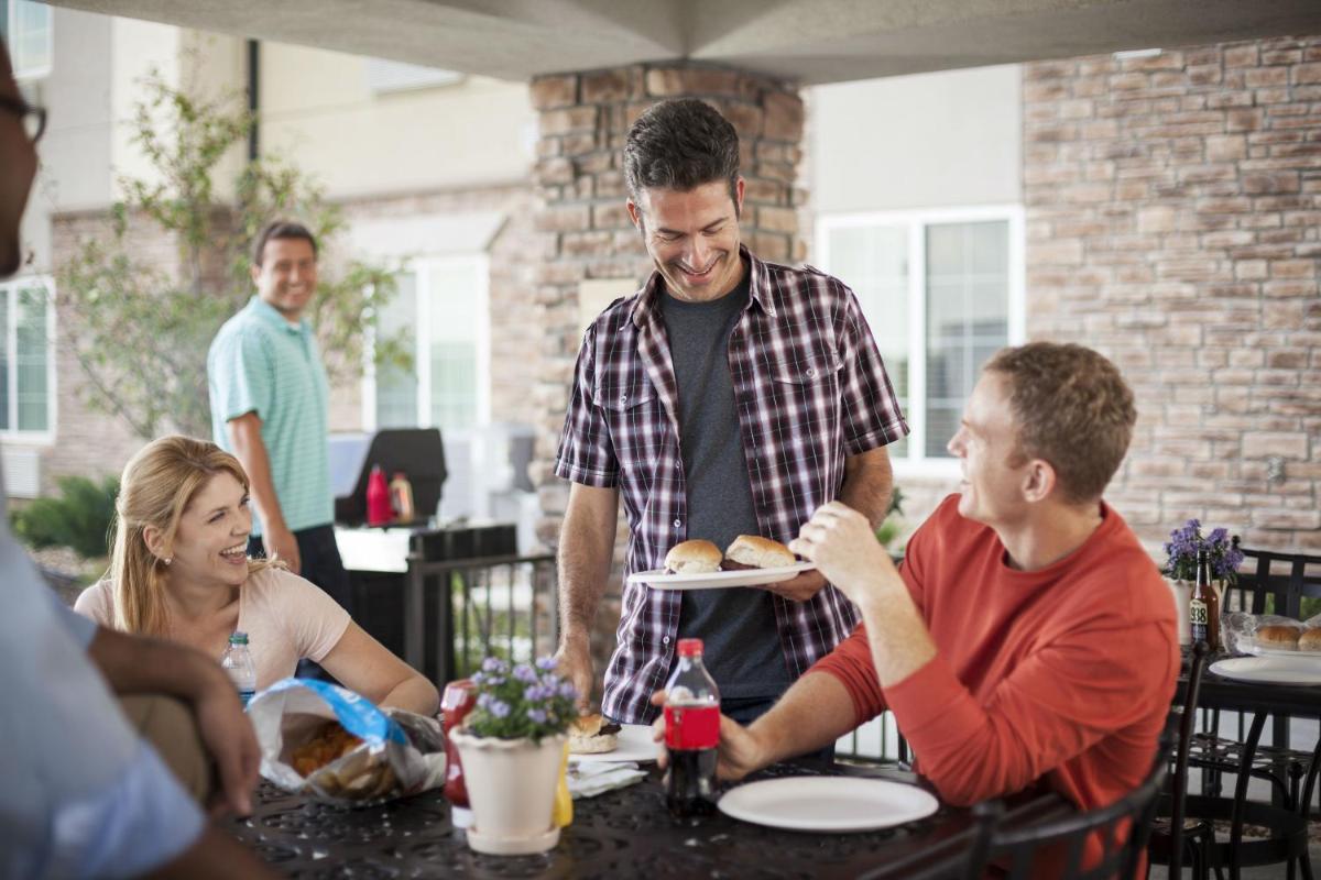 Candlewood Suites Manassas, an IHG Hotel - Housity