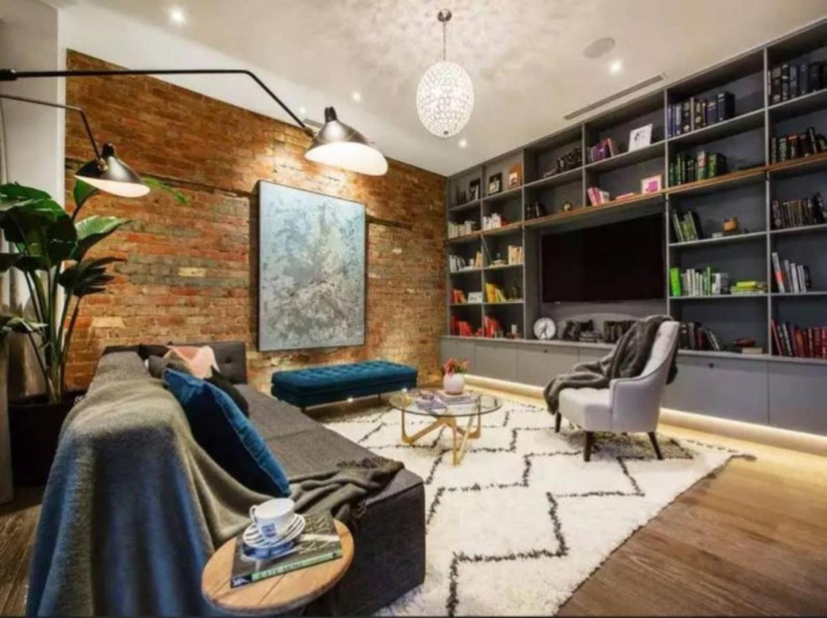 Suitetrails - ReadySet Apartments at Glasshouse