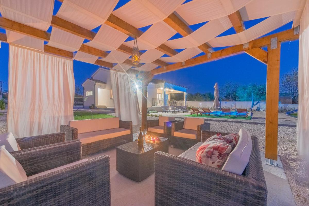 Experience only the best - house Kamber - Housity