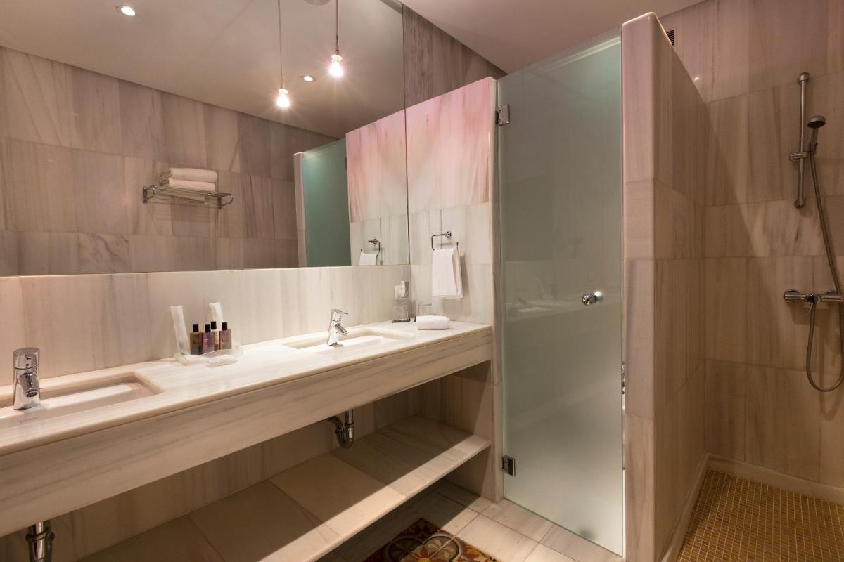 Un baño de Gran Hotel Soller
