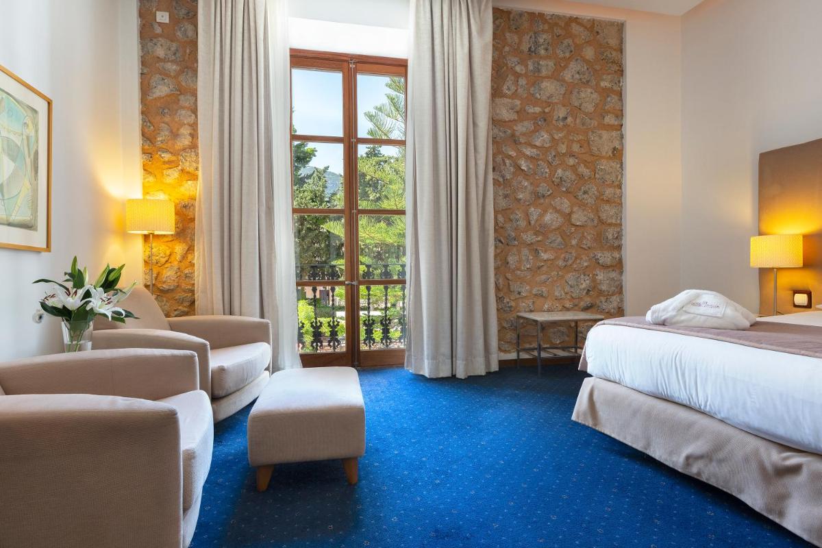 Cama o camas de una habitación en Gran Hotel Soller