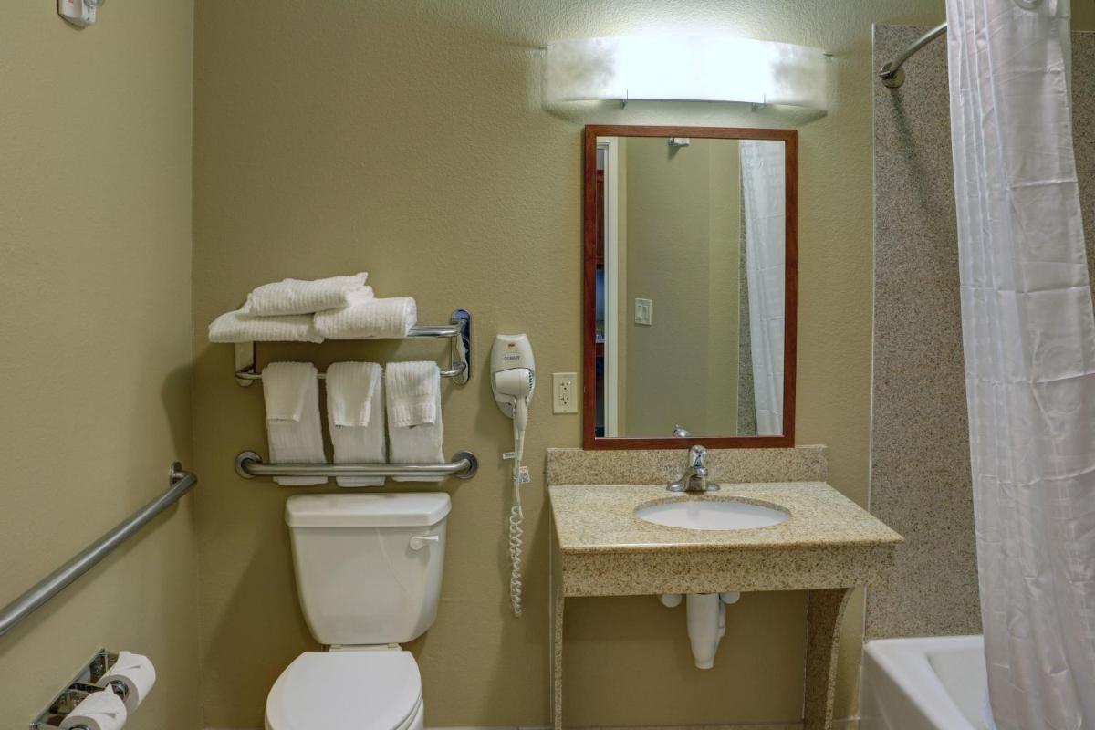 Candlewood Suites Texarkana, an IHG Hotel - Housity