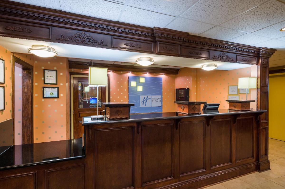 Holiday Inn Express Washington DC East- Andrews AFB by IHG - Housity