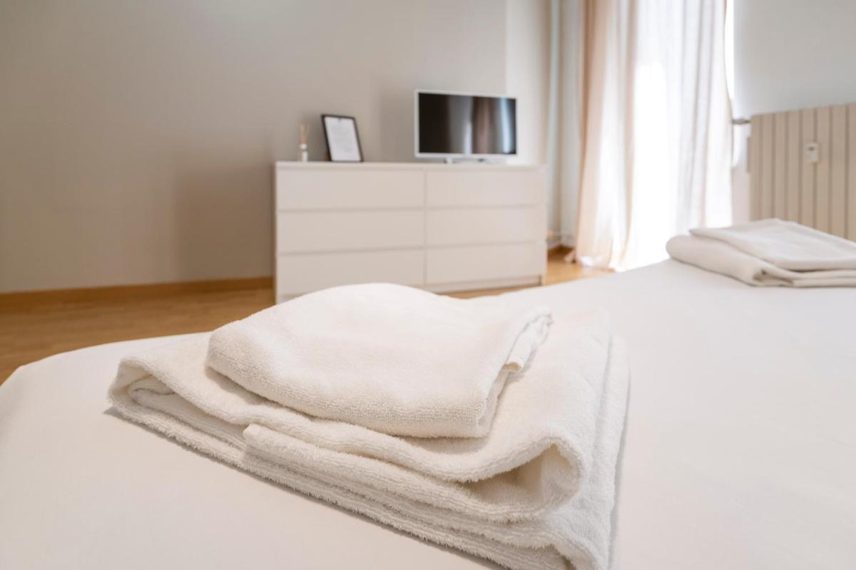 Cadorna Apartments - Housity