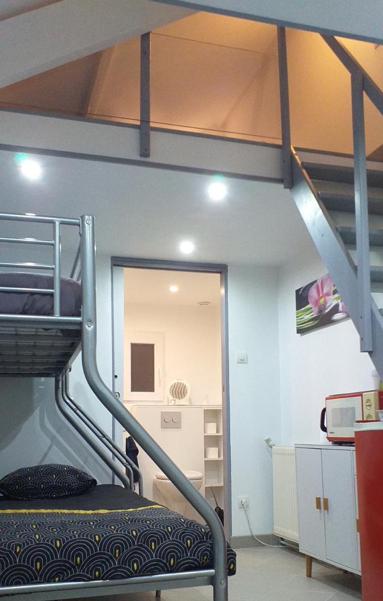 studio mezzanine 5 personnes - Housity