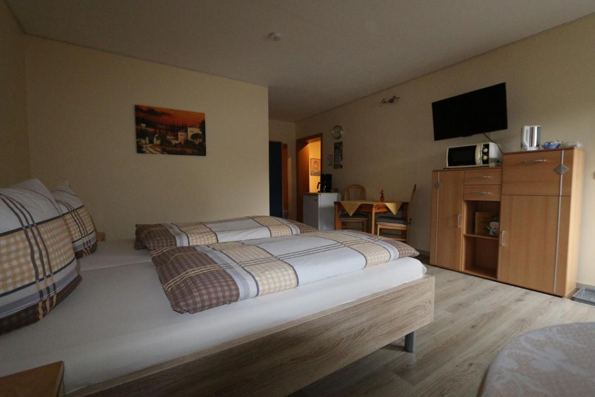 Haus Anne - Housity