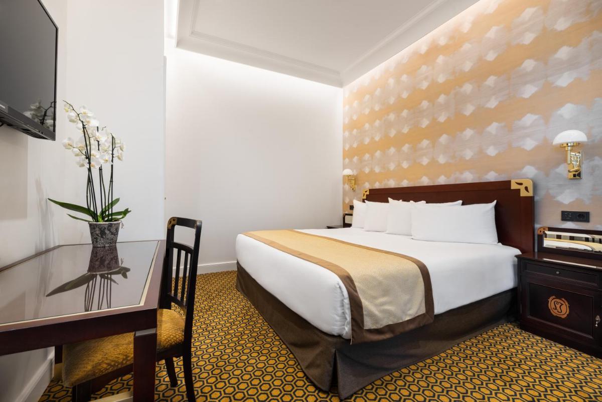 Cama o camas de una habitación en Eurostars Gran Hotel La Toja