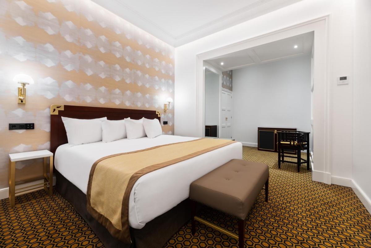 Cama o camas de una habitación en Eurostars Gran Hotel La Toja