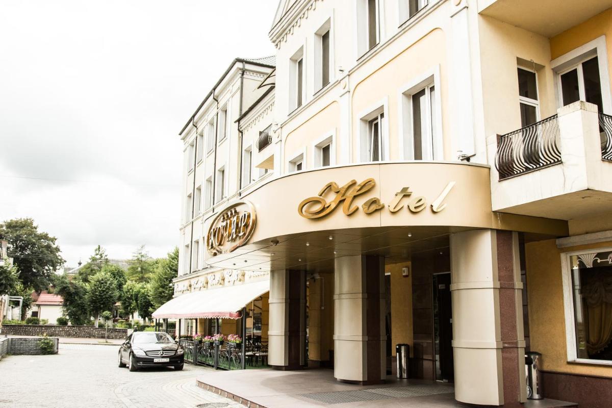 Kochar Hotel - Housity