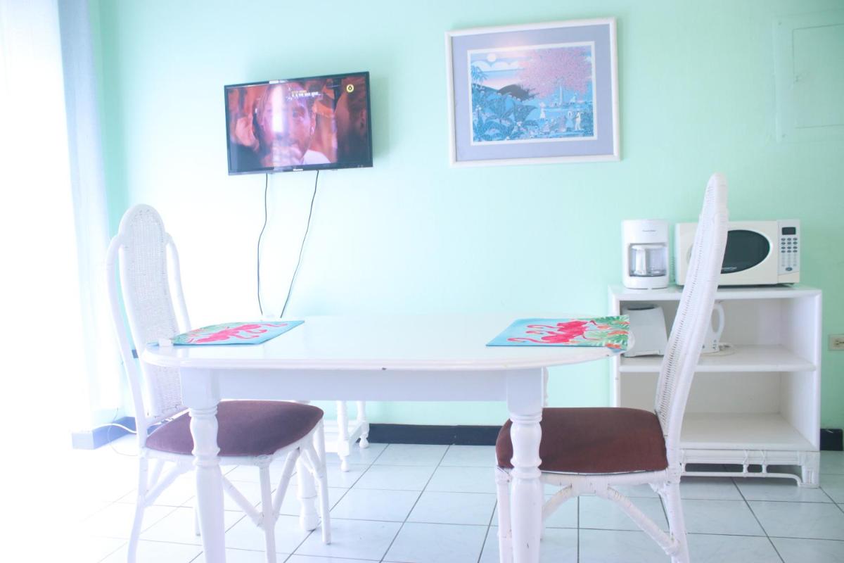 Clearwater Studio @ Sandcastles - Housity