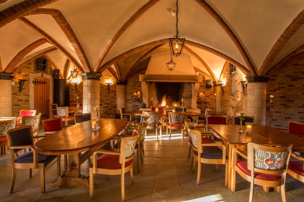 Hotel Restaurant De Zwaan - Housity