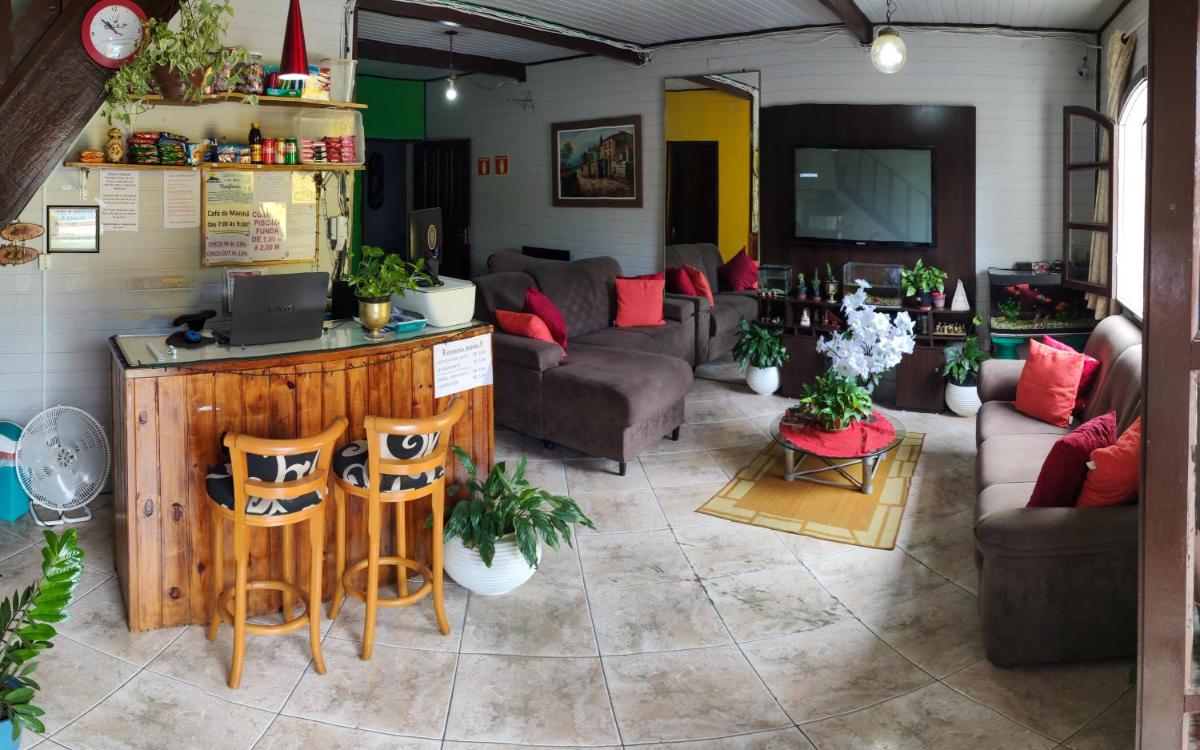 Pousada Alojaki Hostel - Housity