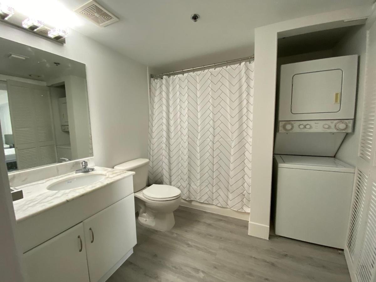 Chic and Modern, Brickell / Miami + FREE Parking - Housity