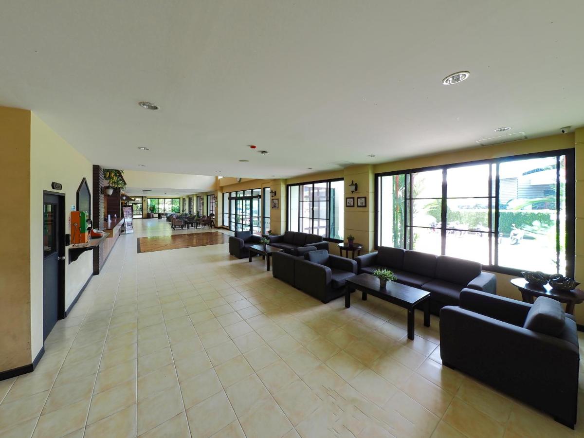 Suitetrails - Nipa Garden Hotel
