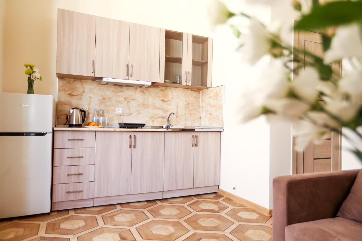 Alba Hotel Yerevan - Housity