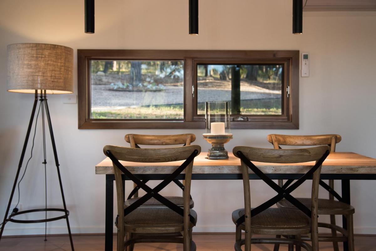 Kurrajong Retreat - Housity
