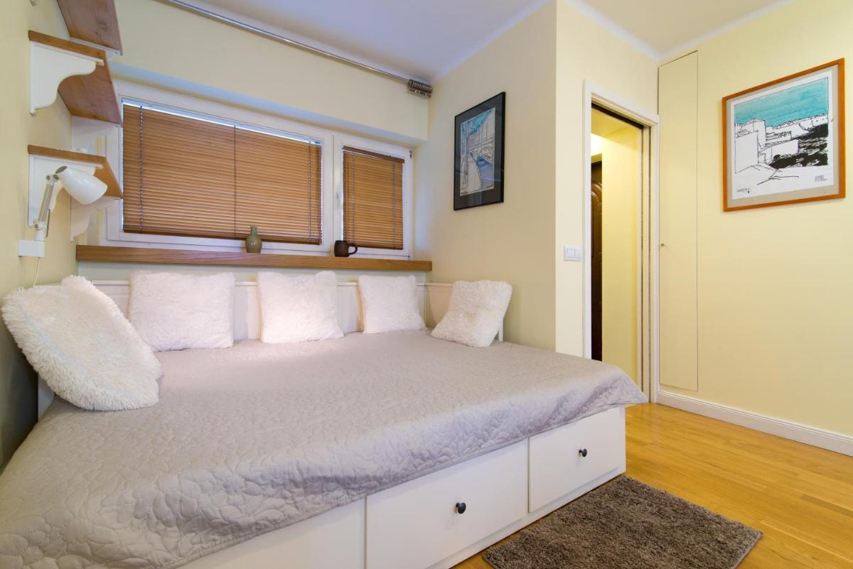 Studio Batory - Housity