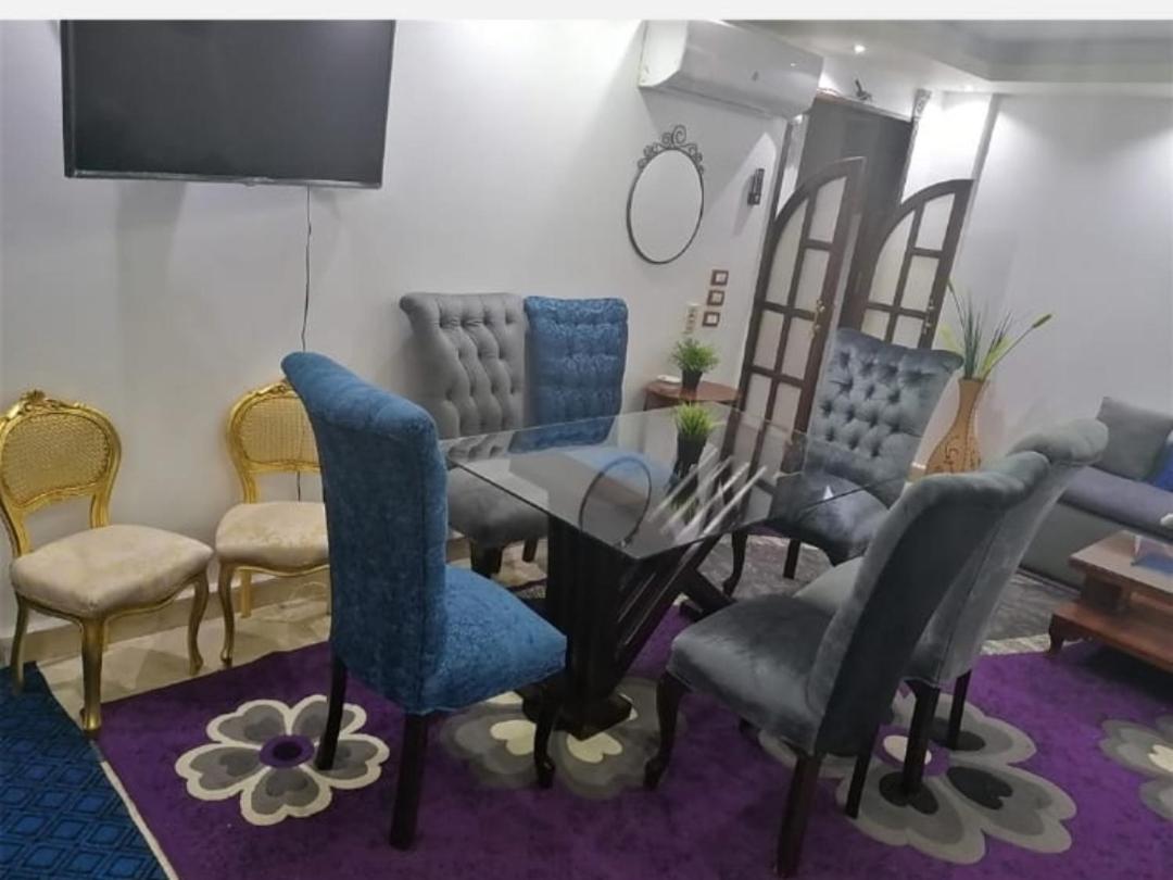 Private Family Apartment in Dokki - Housity