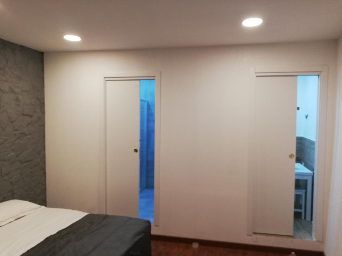 Emily House - Housity