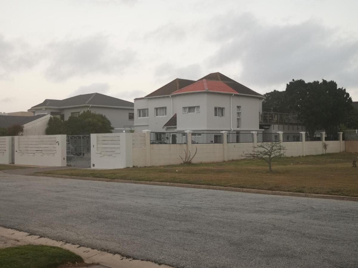 Beachway Guesthouse - Housity