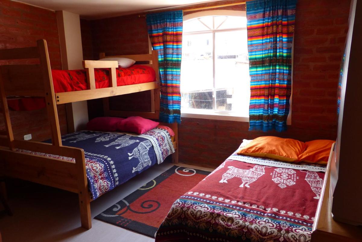 Hostal La Casa Amarilla City - Housity