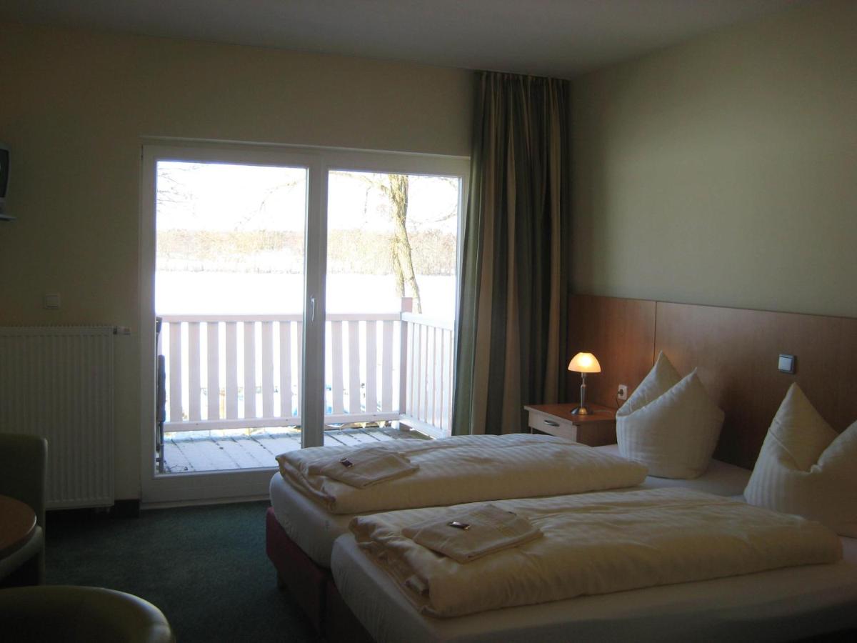 Strandhotel Mirow - Housity