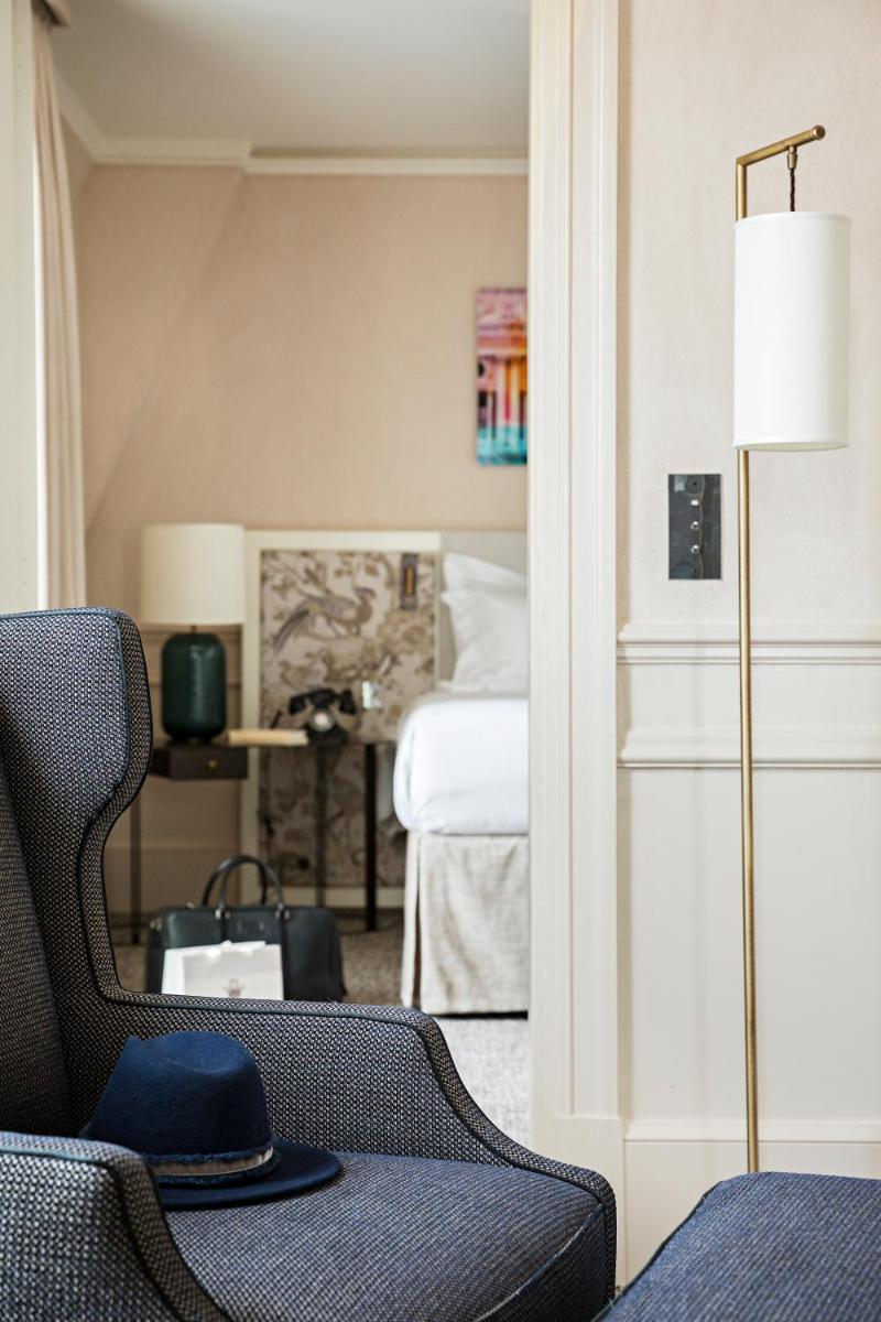 Coin salon dans l'établissement Sofitel Le Scribe Paris Opera