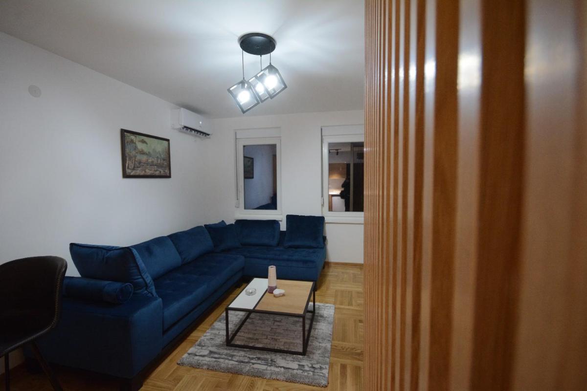 Cvetkovic LUX Аpartmani & Free GARAŽA - Housity