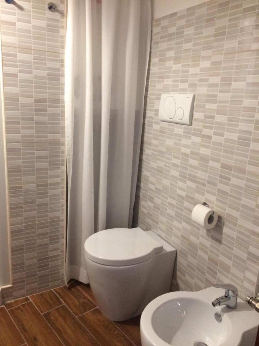 La Pietra Gialla - Housity