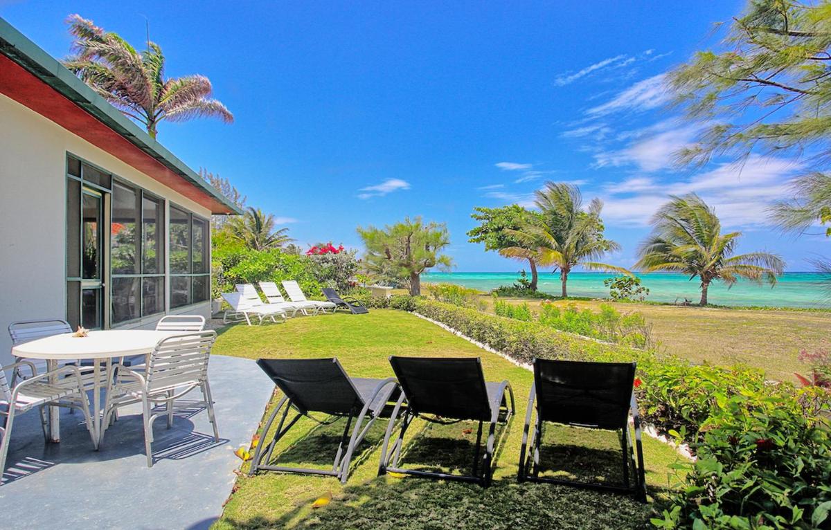 Suitetrails - Seafront, Garden, Cook/Housekeeper, Gated Community, 5 Beds, 3 Bdrms, (JhV25)