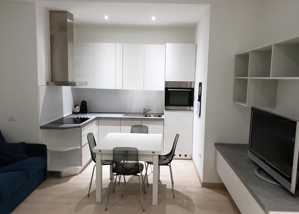 Blu's Apartment sul Talvera - Housity