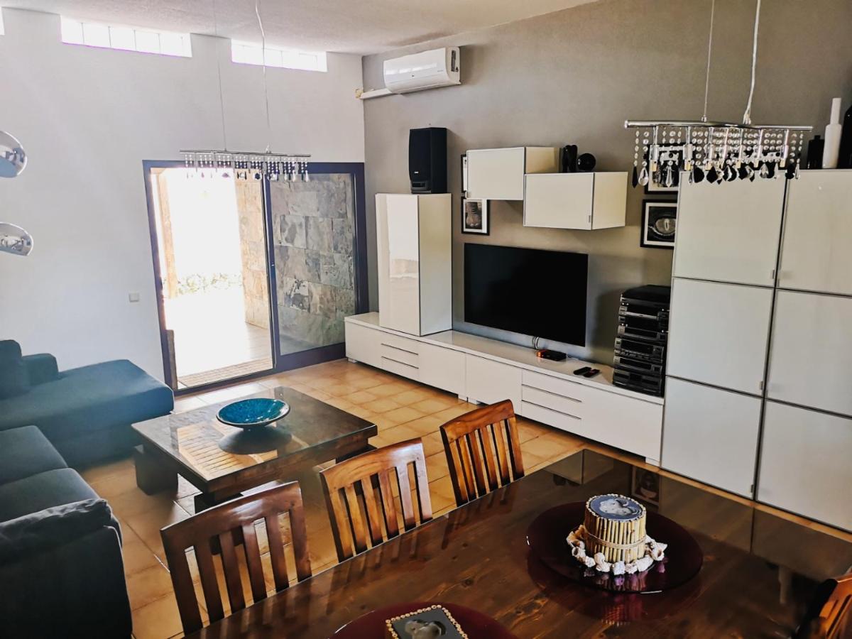 SUNNY PARADISE, Heater pool - Housity