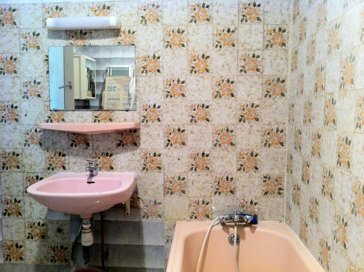Hotel Des Arts - Housity