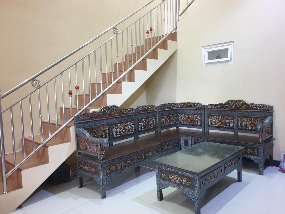 Nabilla Homestay - Housity