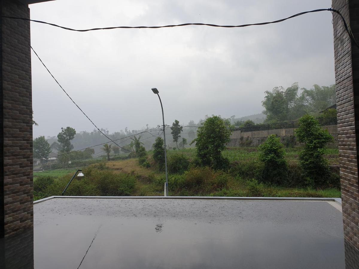 Nabilla Homestay - Housity