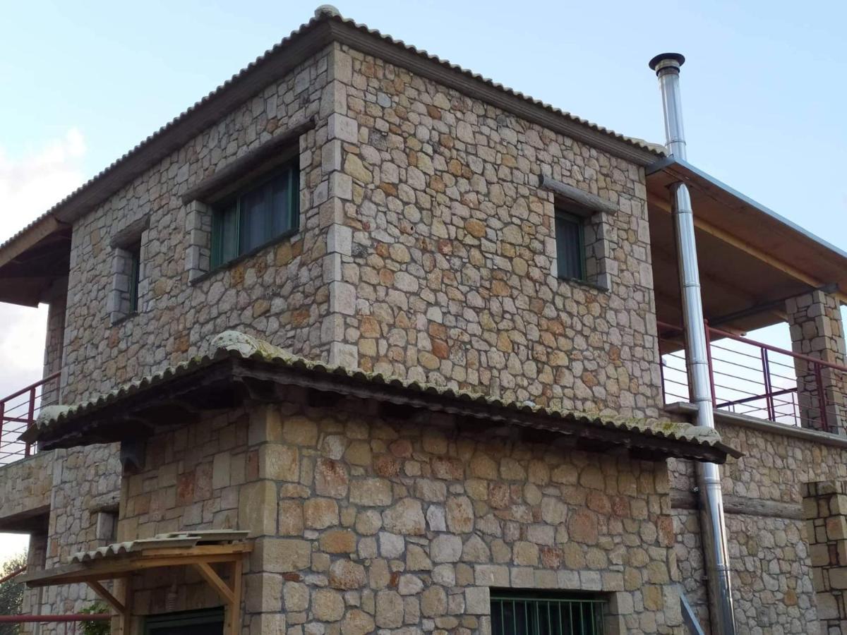 Megalos kampos - Housity