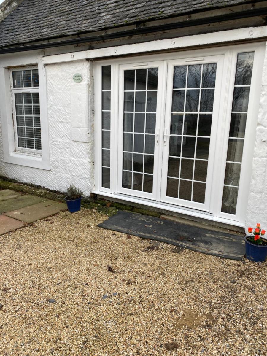 COACHMAN COTTAGE OUTSIDE HOT TUB - Housity