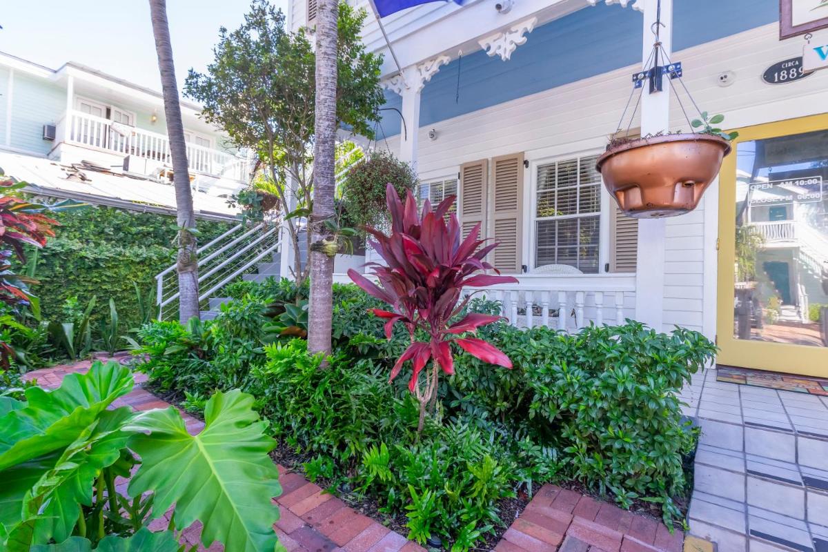 Suitetrails - Seascape Tropical Inn