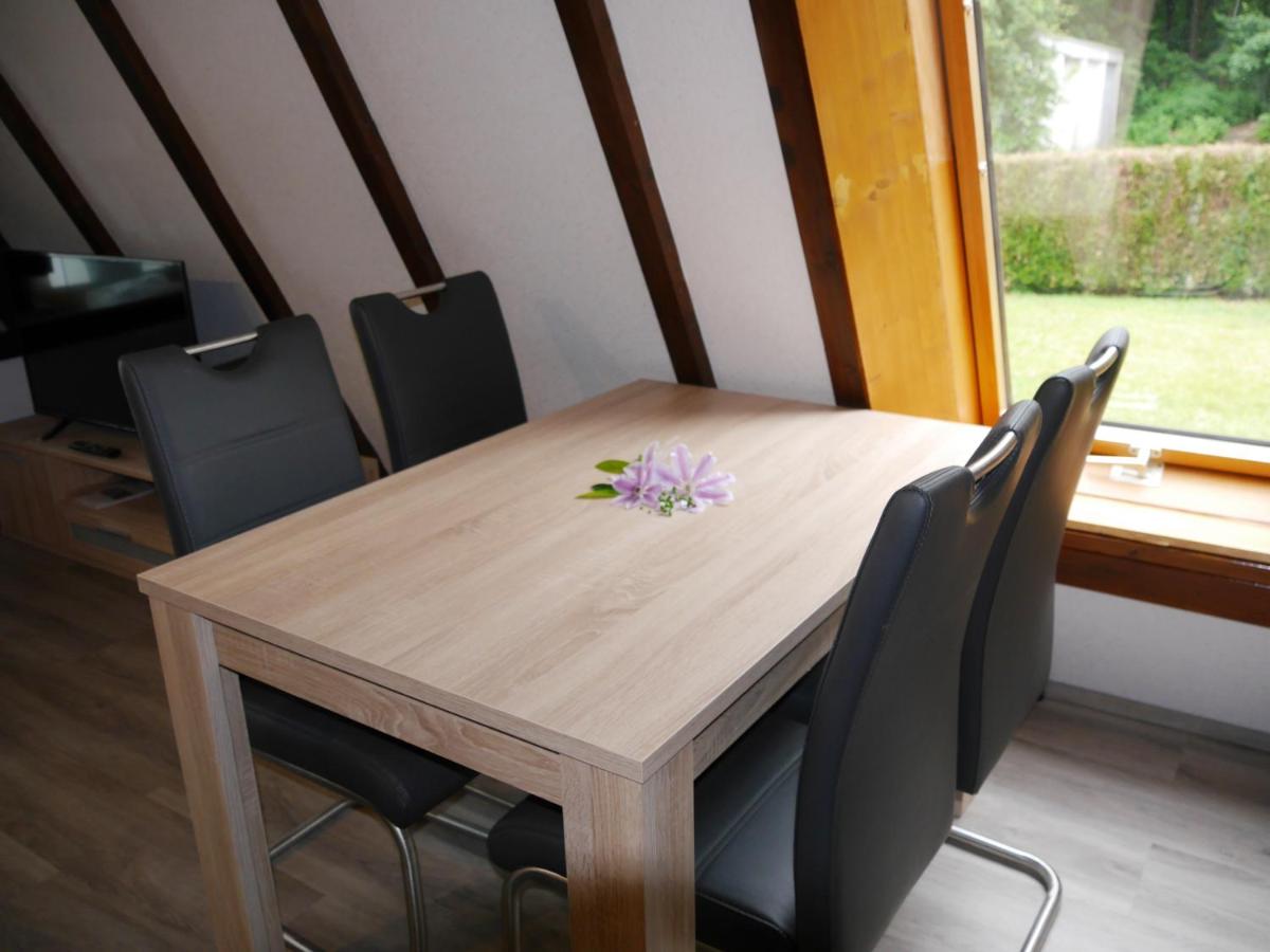 Ferienhaus im Nordschwarzwald - Nurdachhaus in Waldrandlage Haus Florine - Housity