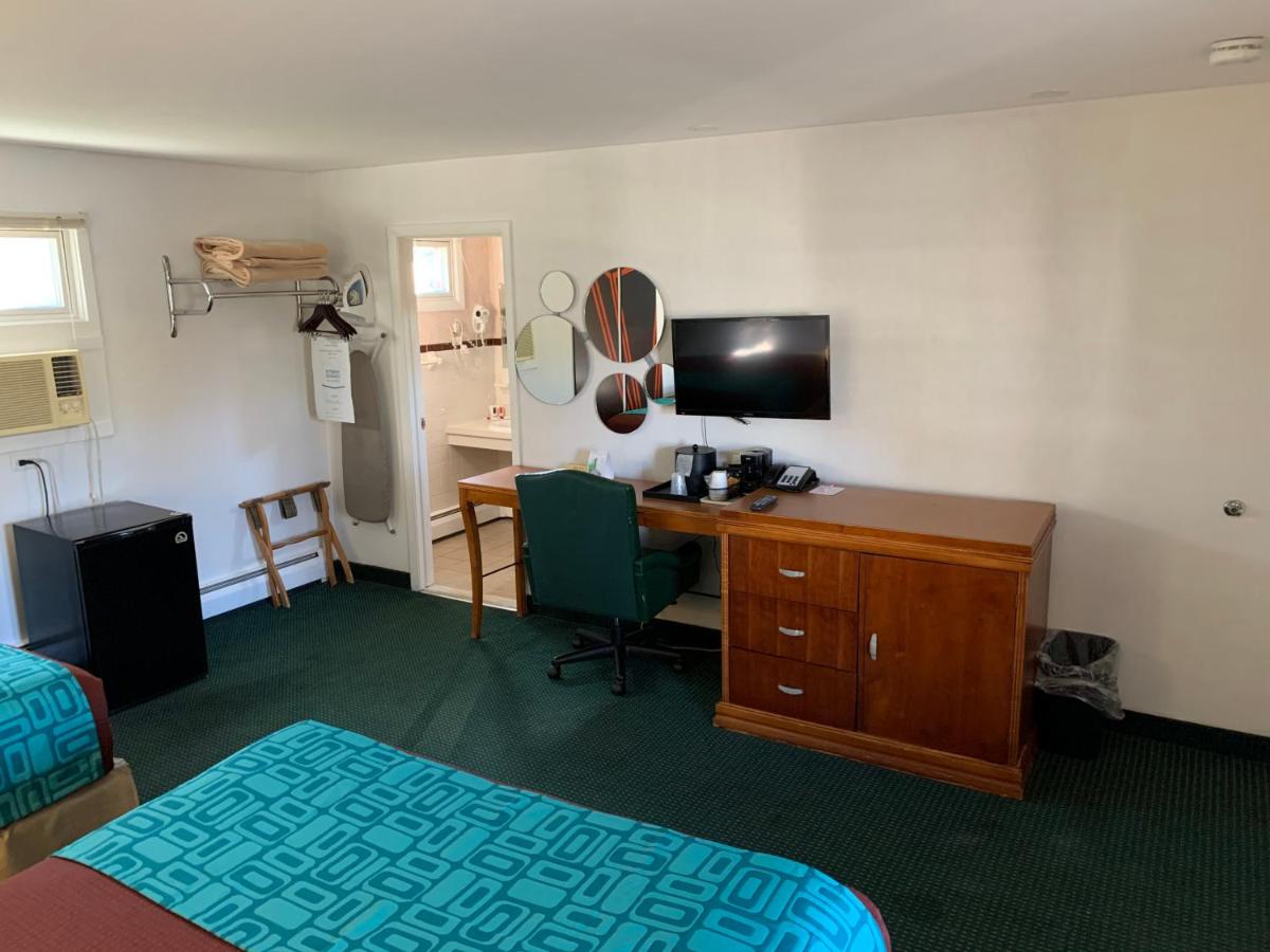 Howard Johnson by Wyndham Williamstown - Housity