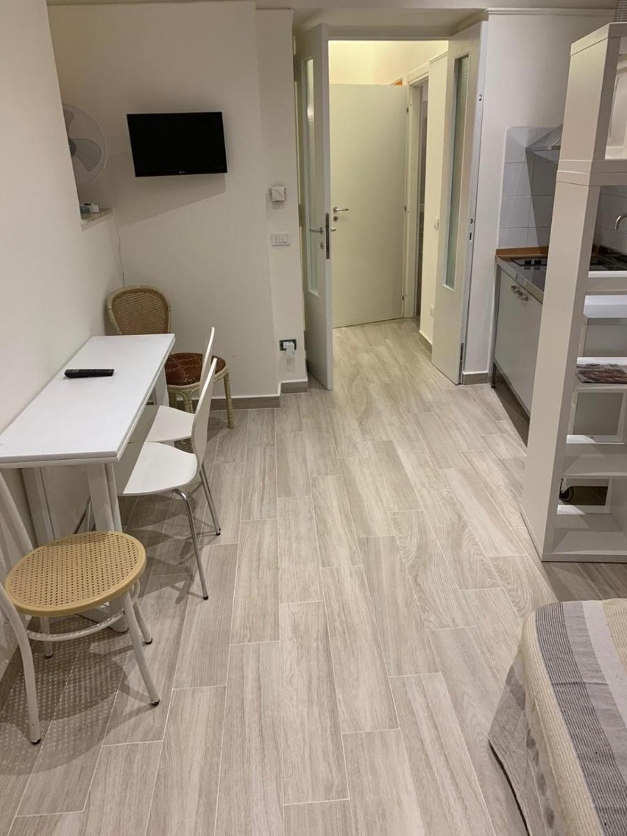 B&B \"La Camelia\" - Housity