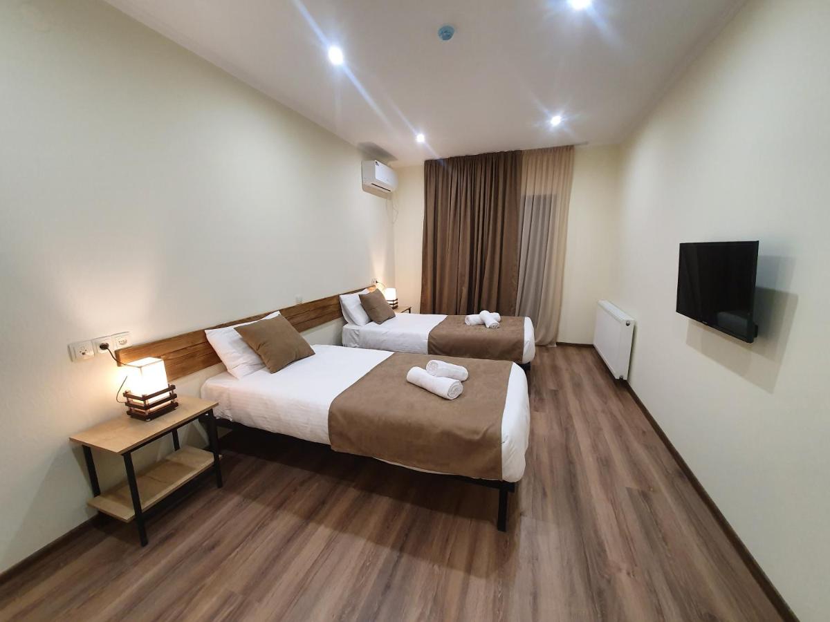 Taba Hall Boutique Hotel - Housity