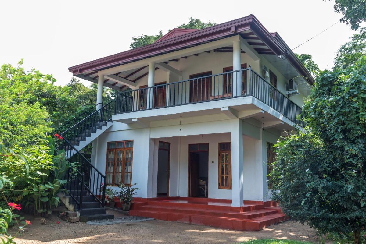Autumn Home Stay - Hizvo