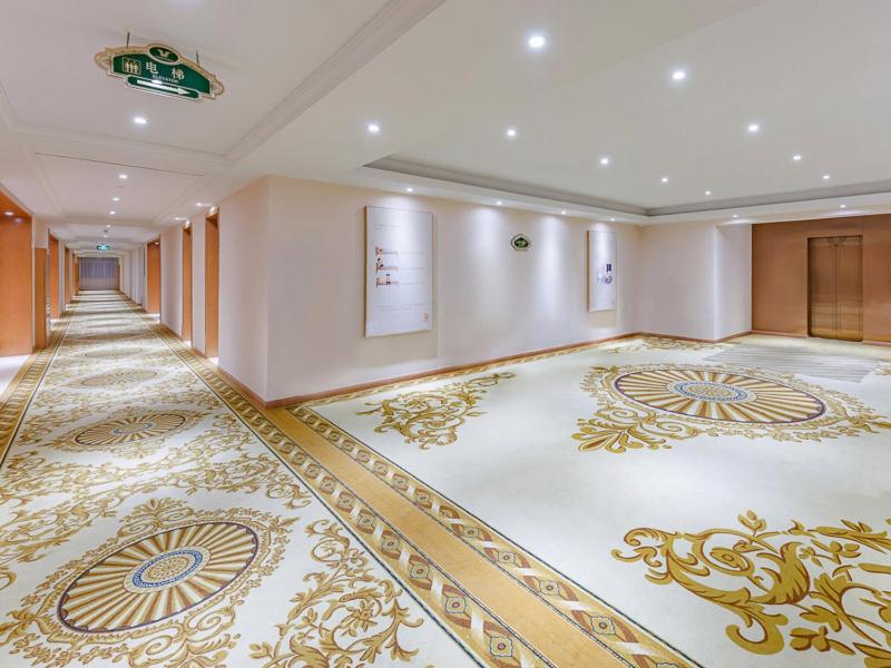 Suitetrails - Vienna Hotel Jinan West Railway Station Lanxiang Road Quanli Auto Parts City Shop