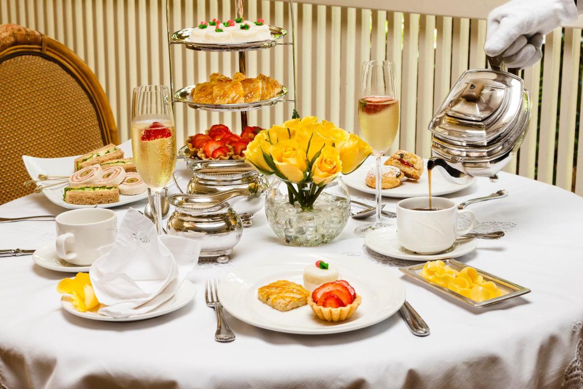 Terra Nova All Suite Hotel - Housity