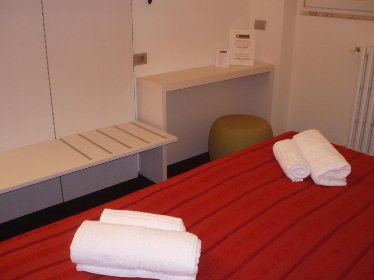 Hotel Firenze - Housity